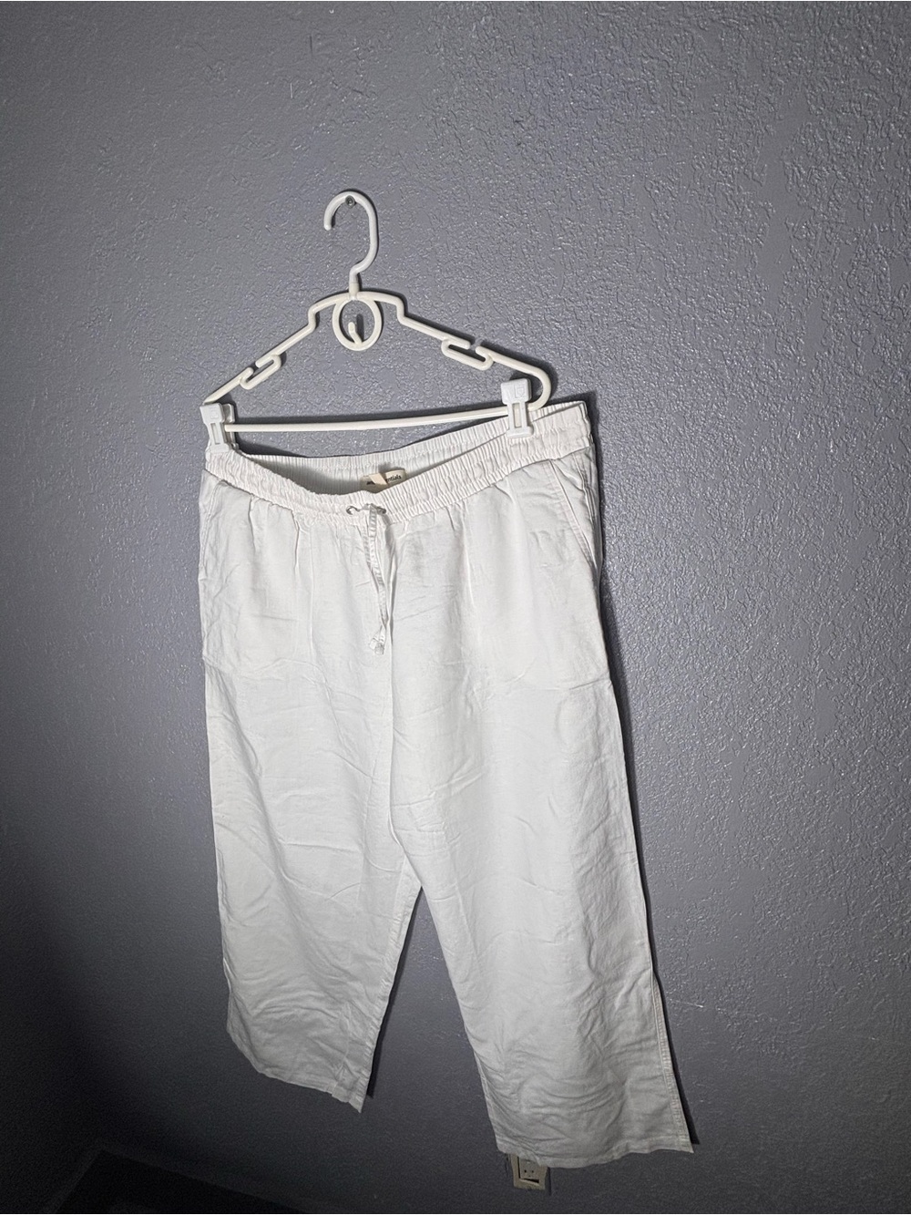Amazon Essentials White Women's Drawstring Linen-Blend Pants